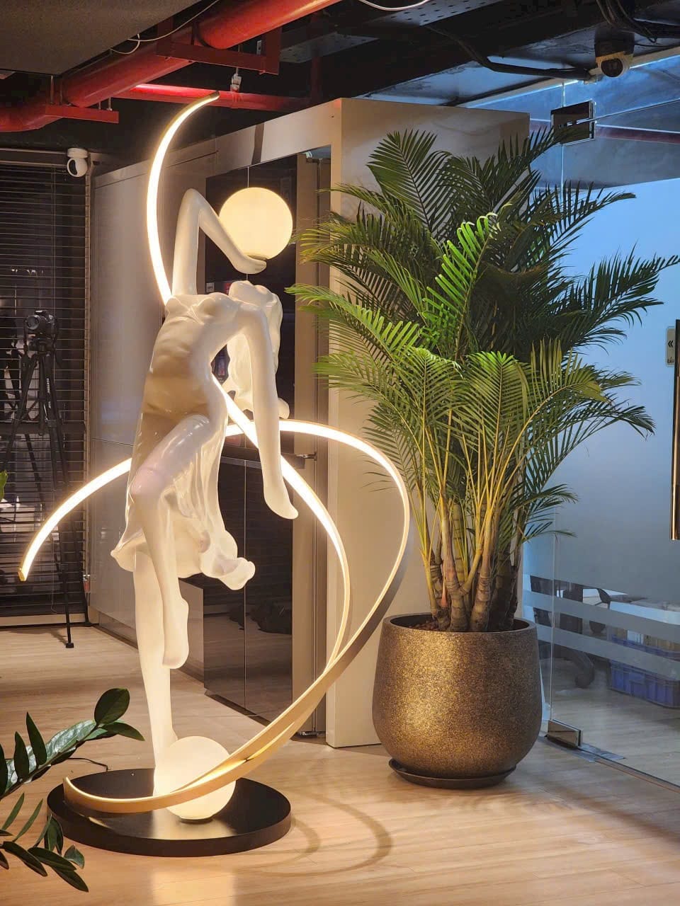 chậu composote trụ tròn sang trọng decor trồng cây nội thất