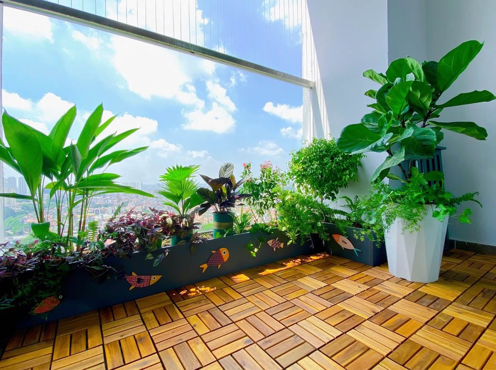 mẫu ban công đơn giản trẻ trung