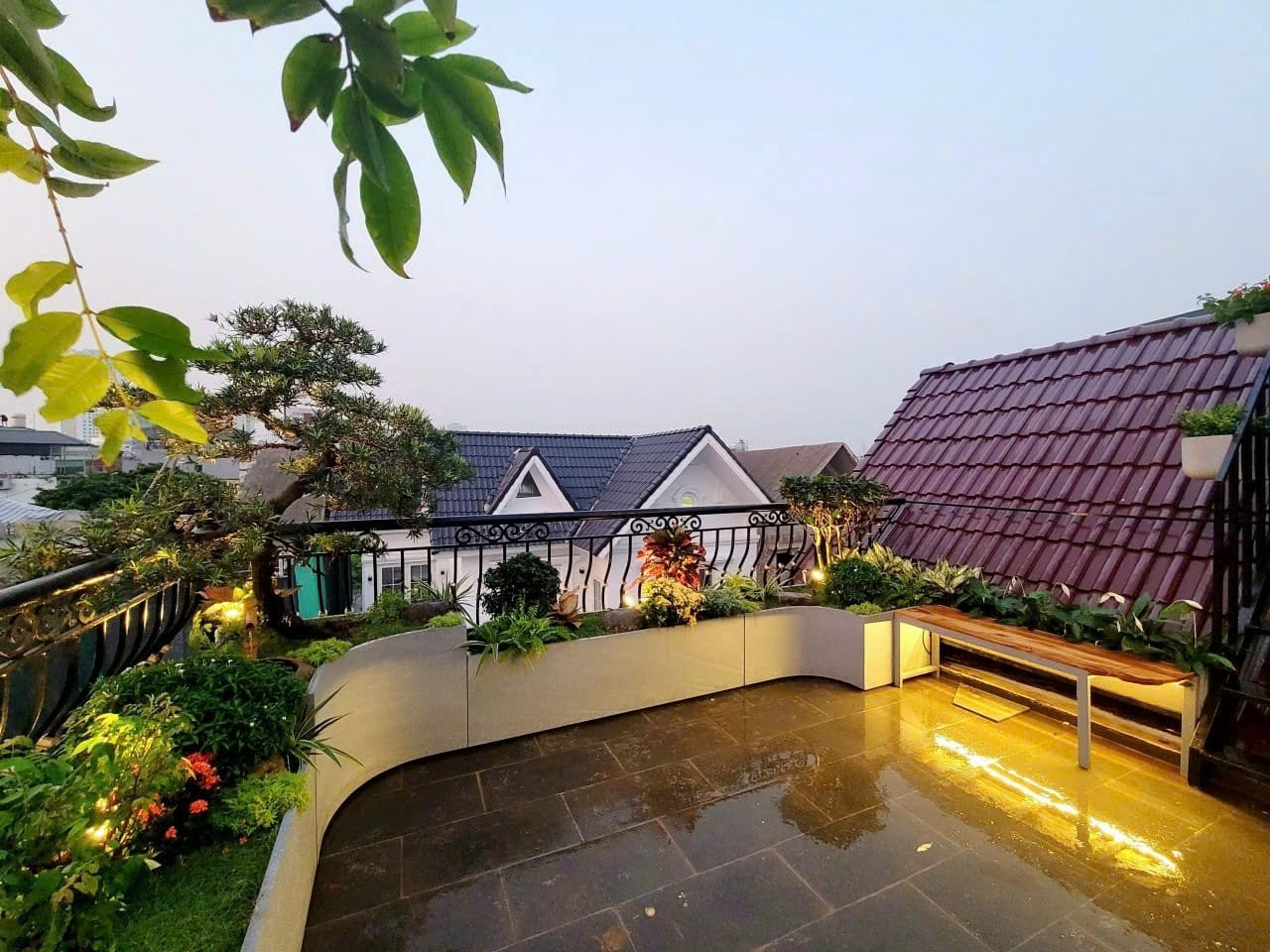 mẫu trang trí sân thượng